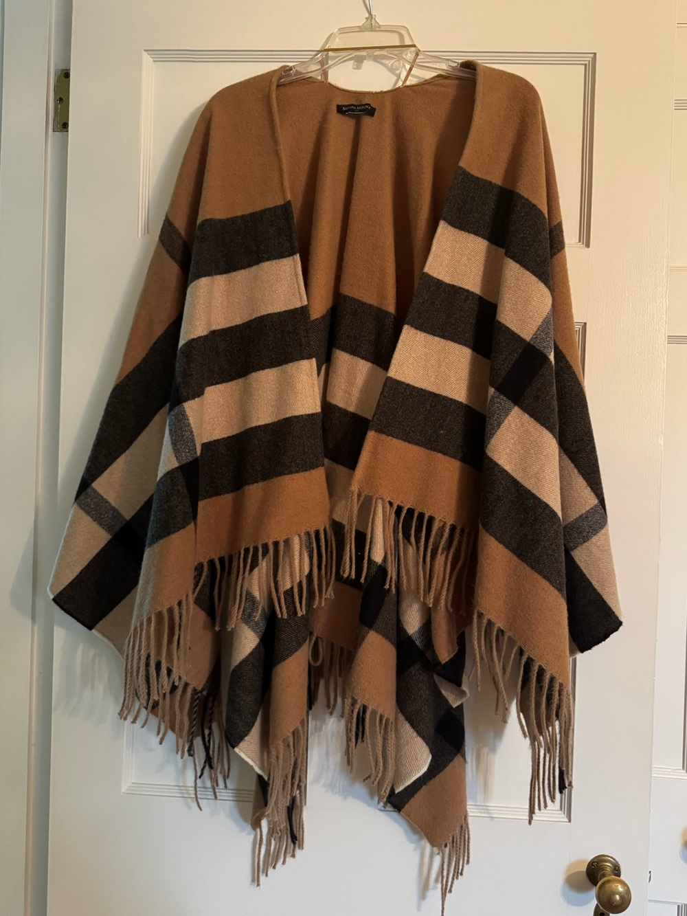 Banana Republic Factory - Camel Plaid Fringe Poncho Wrap (One Size)